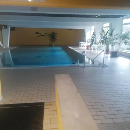 Hotel Ryan Mit Netflix *